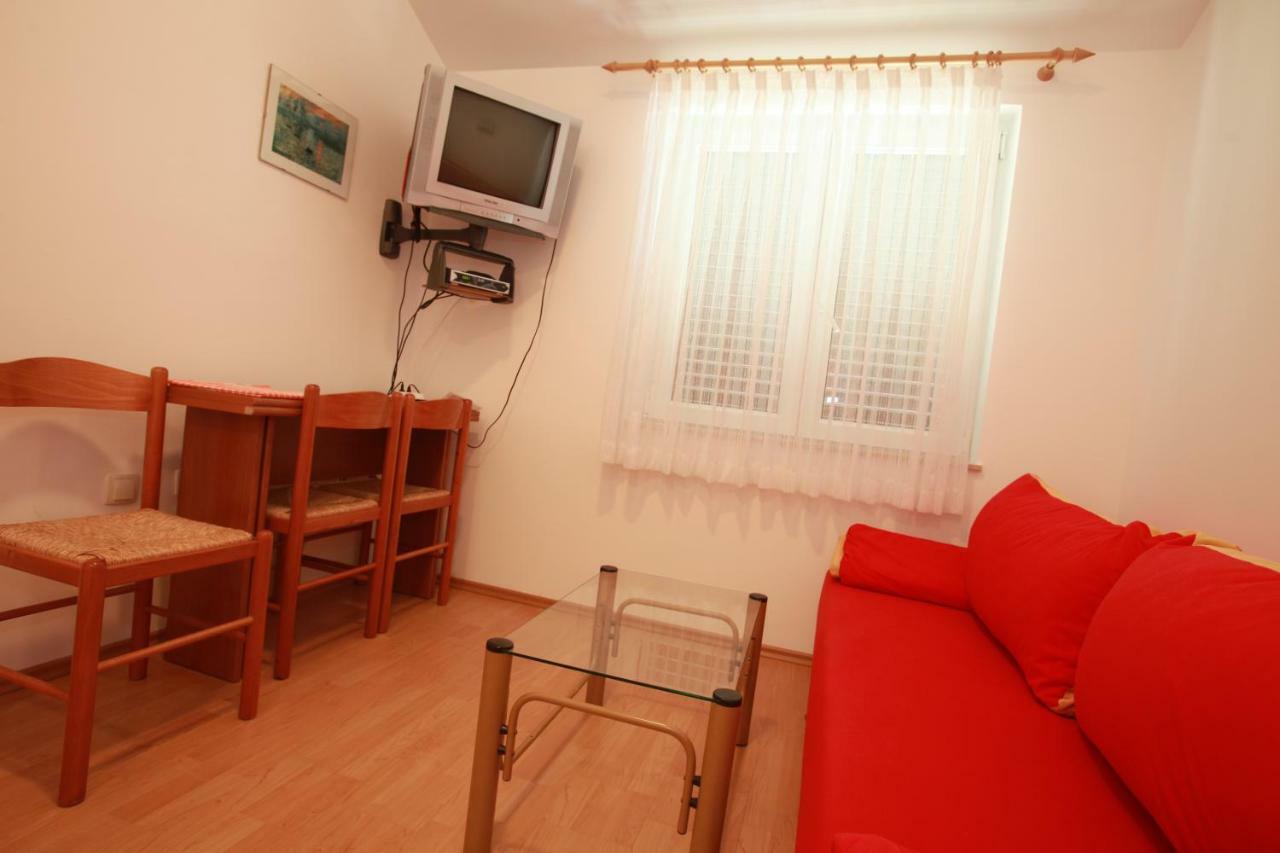 באסקה Apartments Goga מראה חיצוני תמונה