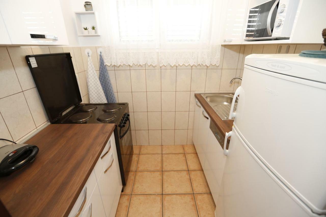 באסקה Apartments Goga מראה חיצוני תמונה